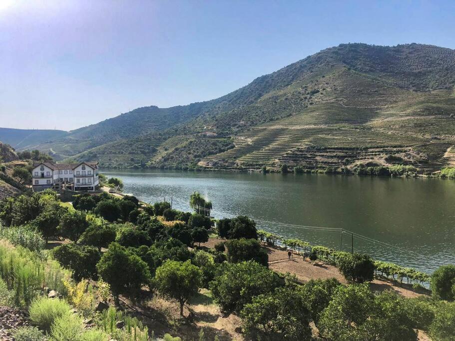 Casa Da Praca Villa Freixo de Numao Eksteriør bilde